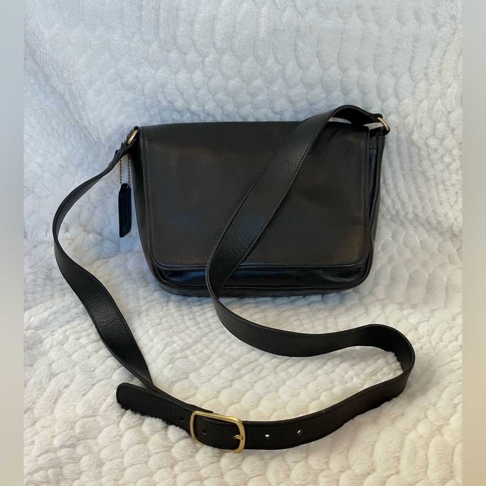 Vintage Coach G4C-4125 Black Bistro Crossbody Bag USA Made Glove-Tanned Leather